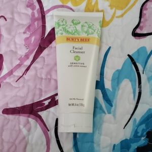 Burt's bees sensitive facial cleanser